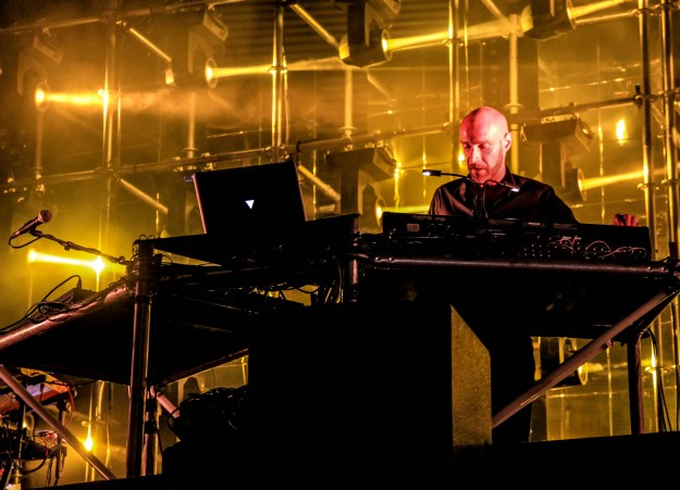 Vitalic VTLZR aux Vieilles Charrues 2013. Crédits Suzy Colin
