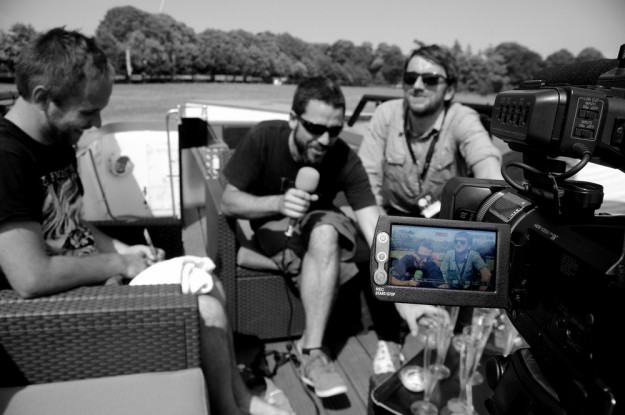 Mermonte en interview aux VIeilles Charrues pour La Déviation - 05 - Crédits Sylvain Ernault