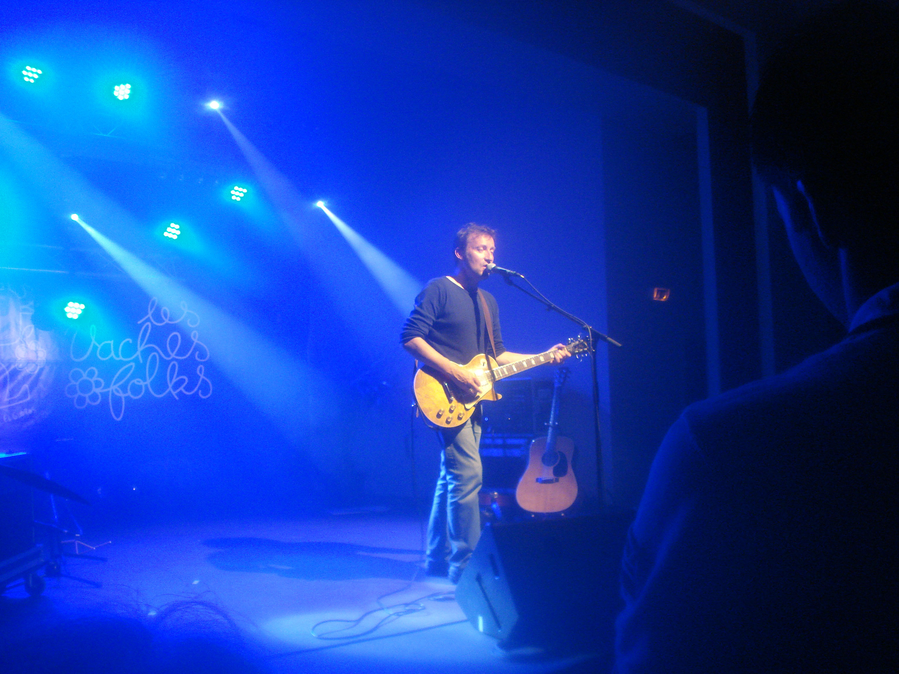 Colin Chloe - Vaches Folks  - La Déviation