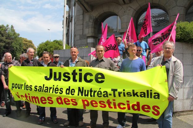 Le combat pour les victimes des pesticides a réuni des associations et partis autour du syndicat Solidaires Bretagne, en pointe dans la dénonciation de ce scandale sanitaire. Crédit Serge Le Quéau